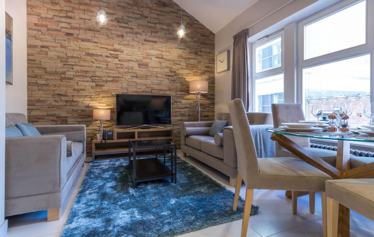 Mansio Suites Basinghall Лийдс Екстериор снимка