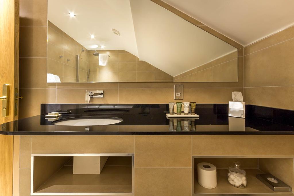 Mansio Suites Basinghall Лийдс Екстериор снимка